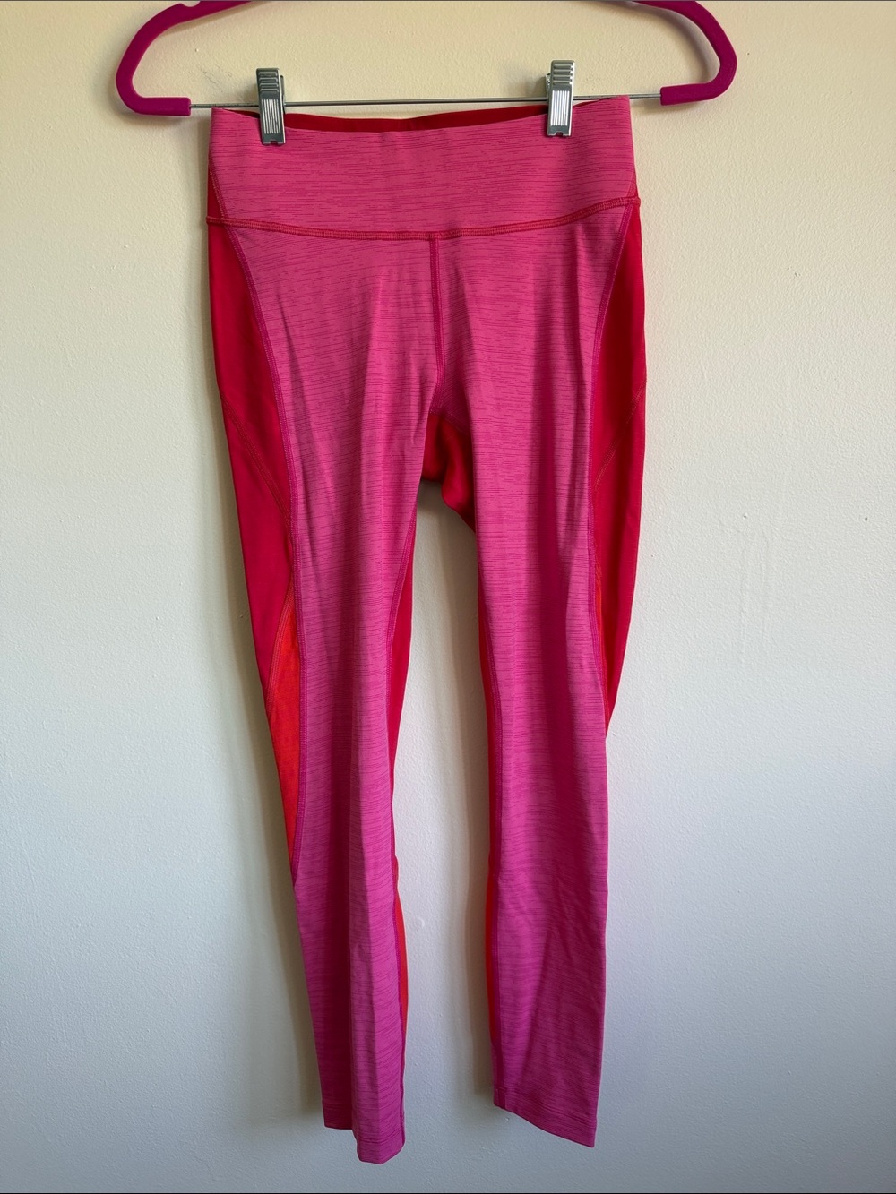 Outdoor Voices Pink & Red Women's Active Leggings